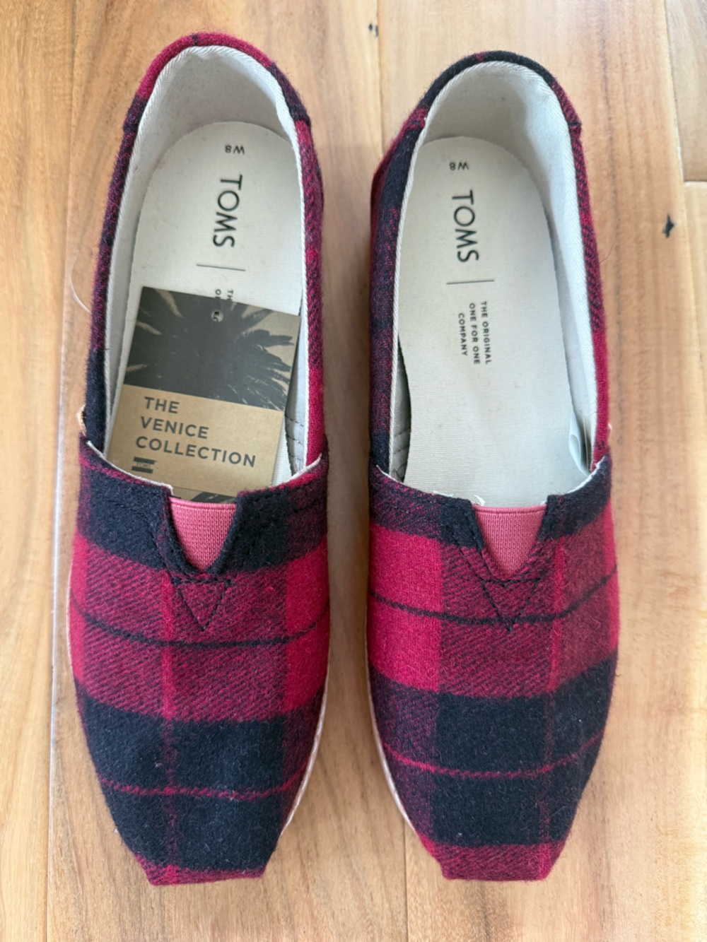 Toms Classic Red Plaid Felt on Leather Slip-On Flats